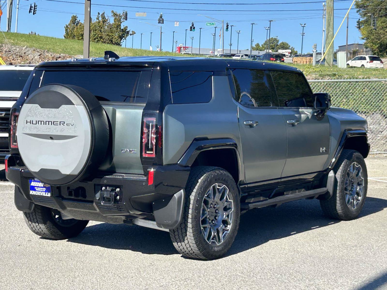 Used 2024 GMC Hummer EV 3X AWD/4WD image 7
