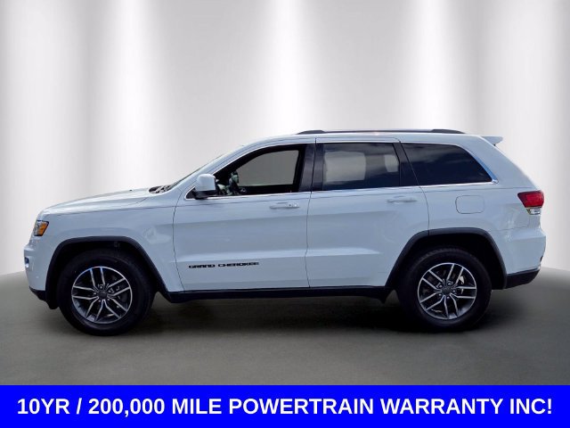 Used 2020 Jeep Grand Cherokee Laredo w/ 18" Wheel & 8.4" Radio Group RWD image 2