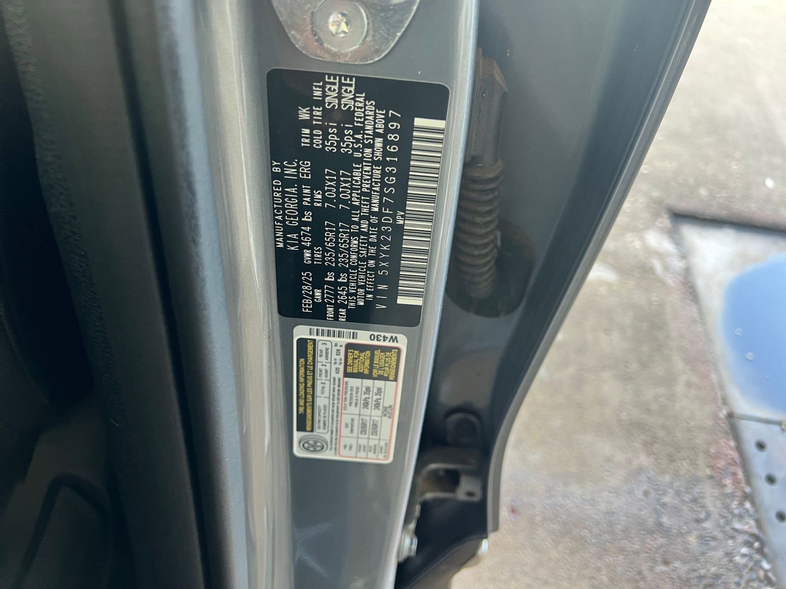Used 2025 Kia Sportage LX FWD image 29