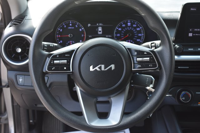 Used 2024 Kia Forte LXS FWD image 17