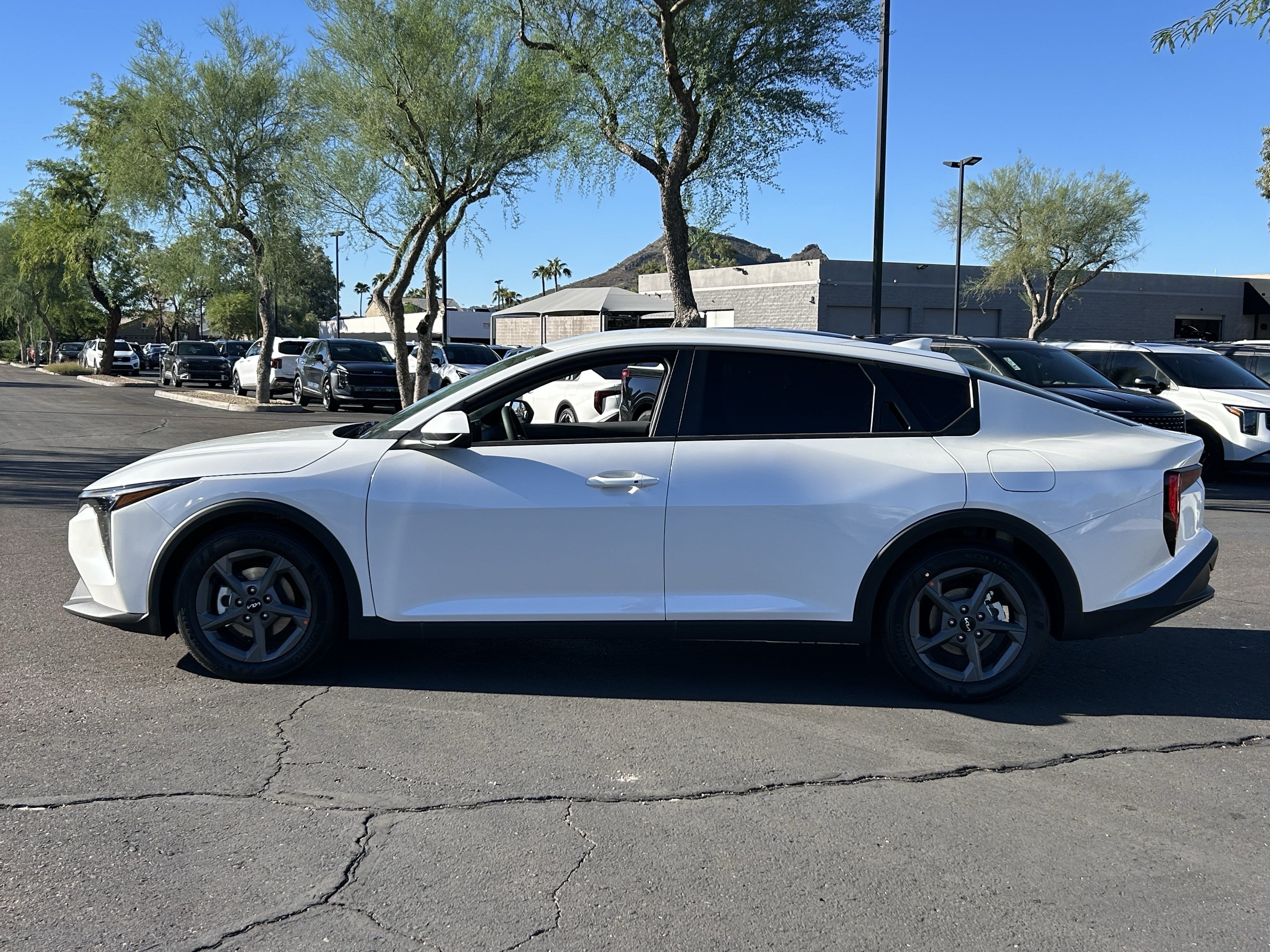 New 2026 Kia K4 FWD image 6