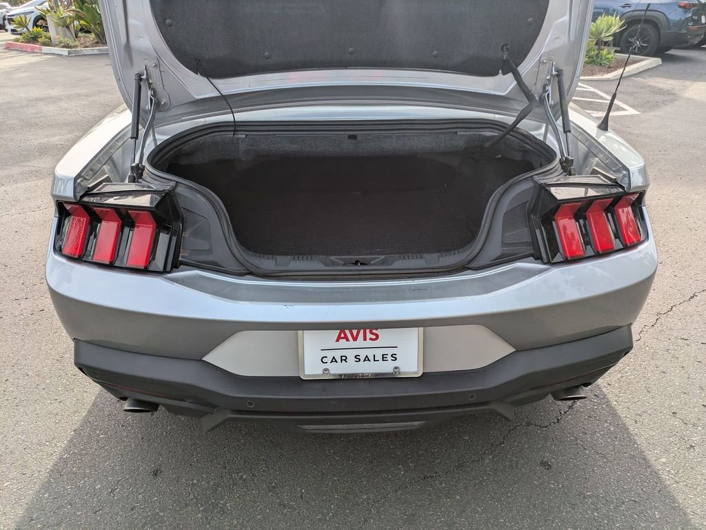 Used 2024 Ford Mustang Premium image 28