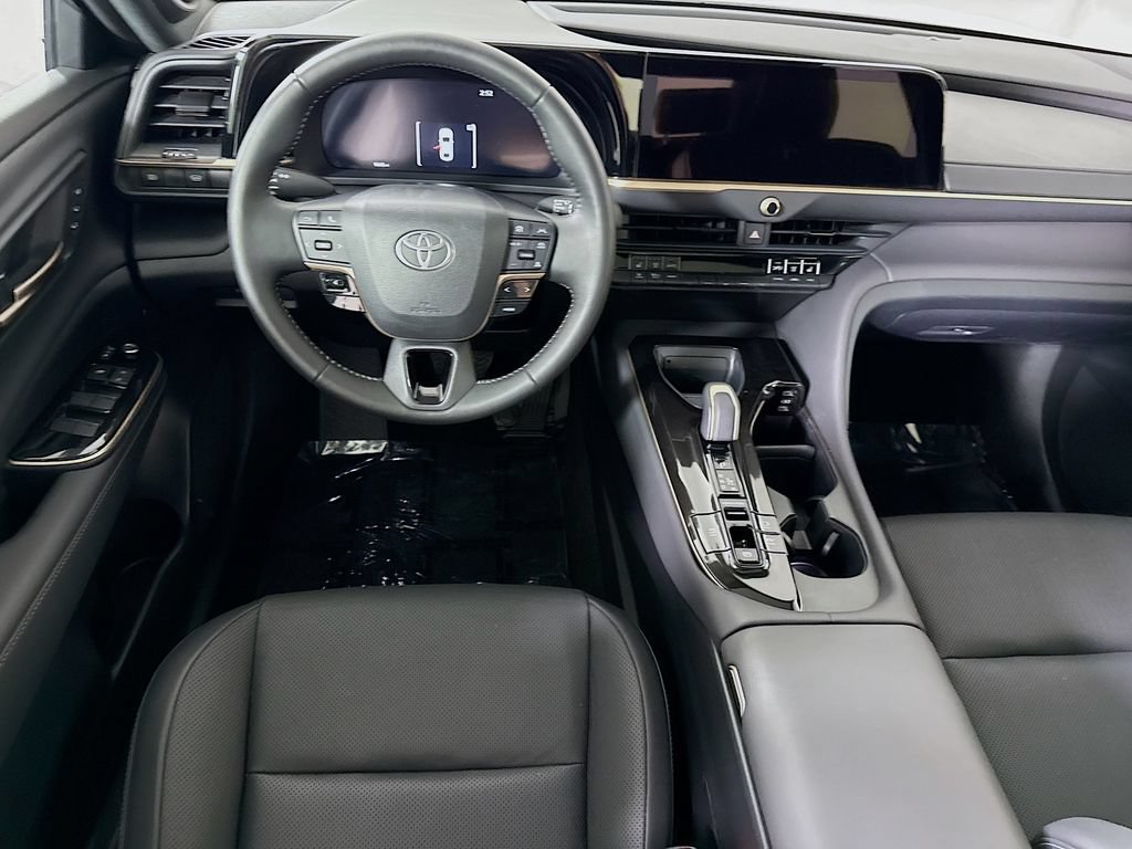 Certified 2026 Toyota Crown AWD/4WD image 4