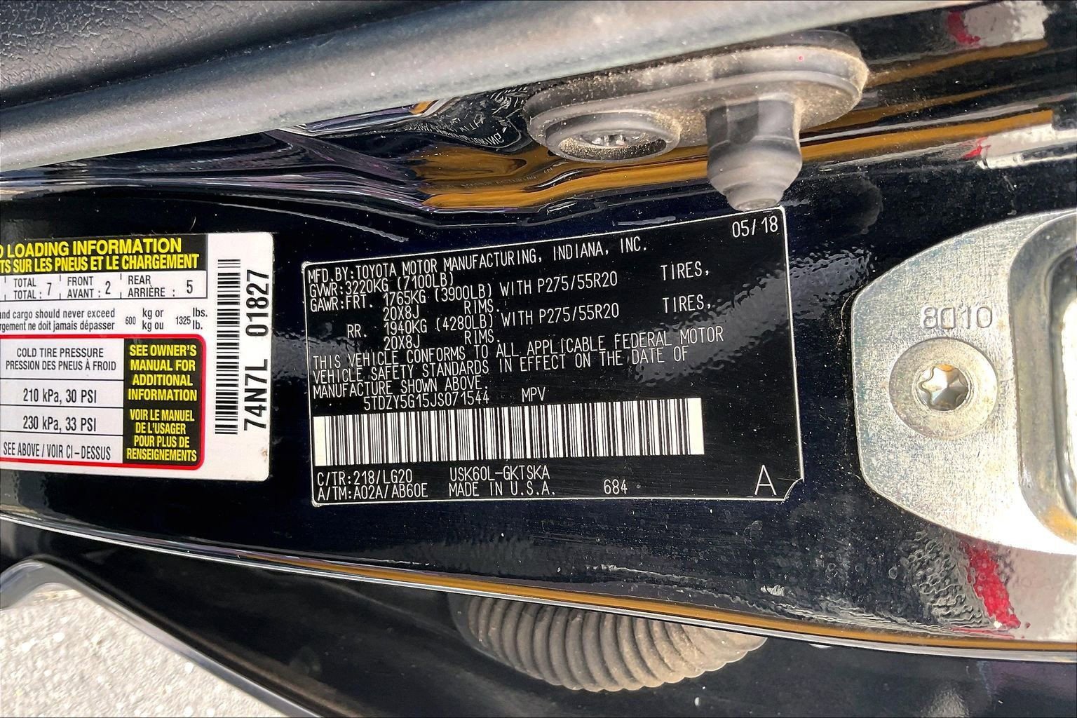 Used 2018 Toyota Sequoia TRD Sport image 27