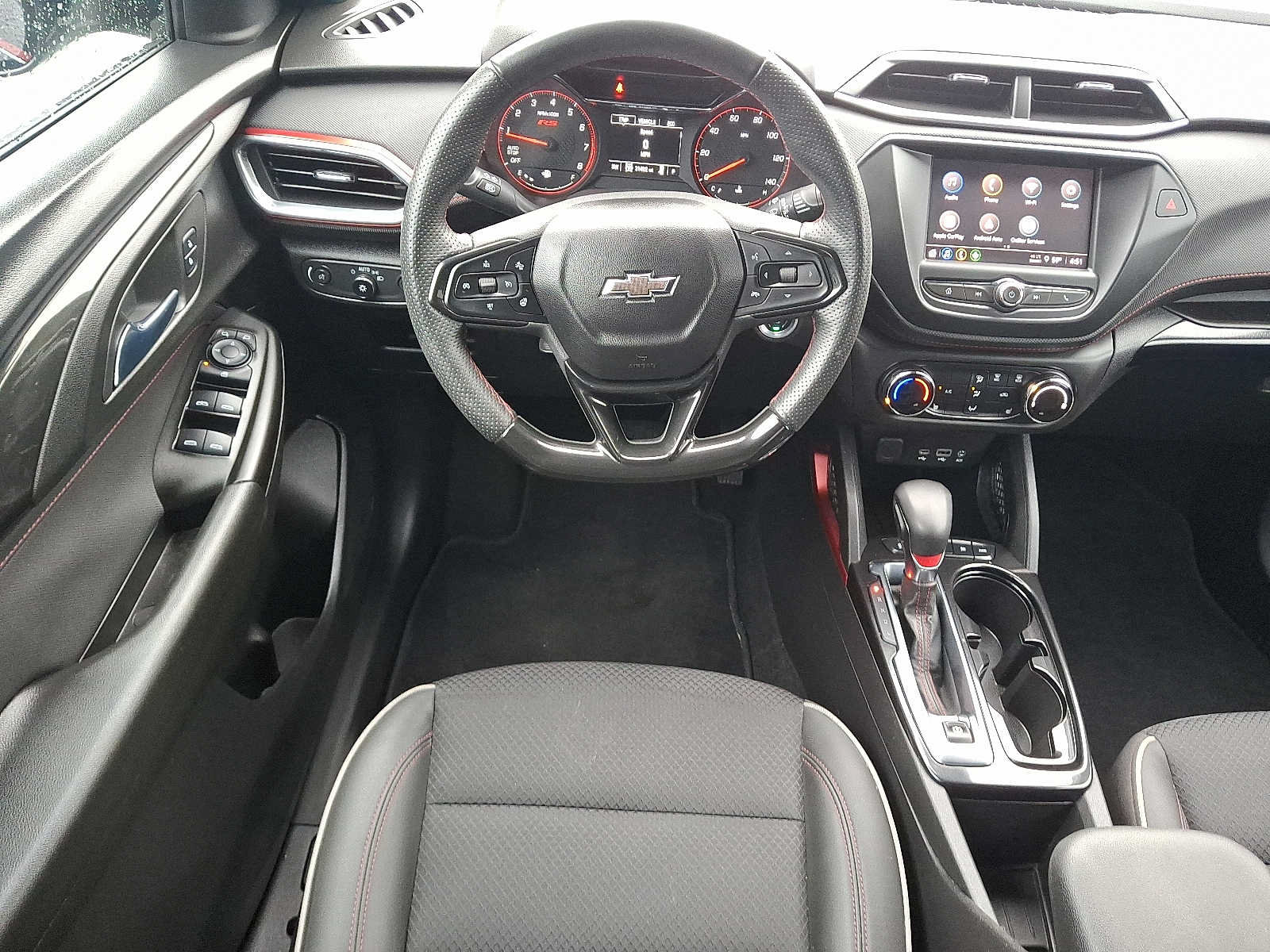 Used 2023 Chevrolet TrailBlazer RS AWD/4WD image 11