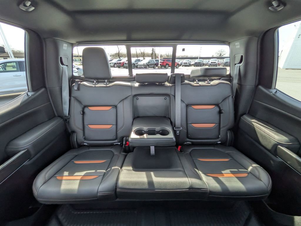 Used 2022 GMC Sierra 1500 AT4 w/ AT4 Premium Package image 32