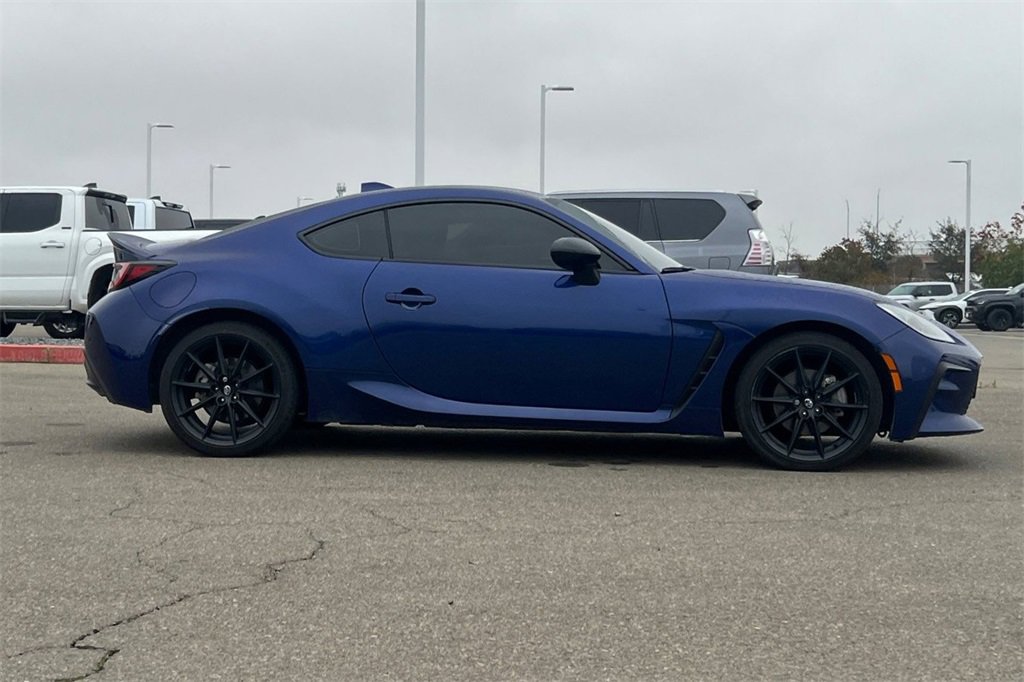 Certified 2023 Toyota GR86 Premium image 3