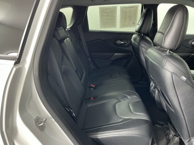 Used 2022 Jeep Cherokee Latitude Lux AWD/4WD image 11