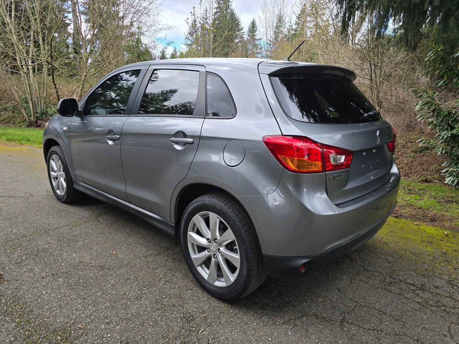 Used 2015 Mitsubishi Outlander Sport ES FWD image 3