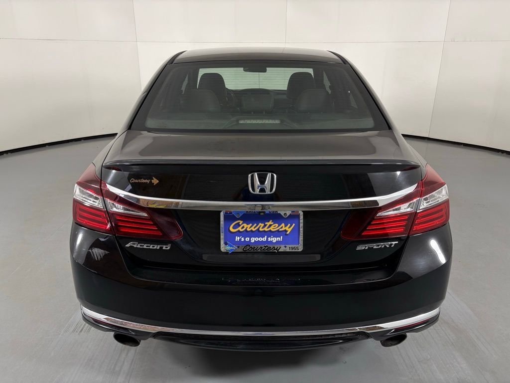 Used 2016 Honda Accord Sport image 7
