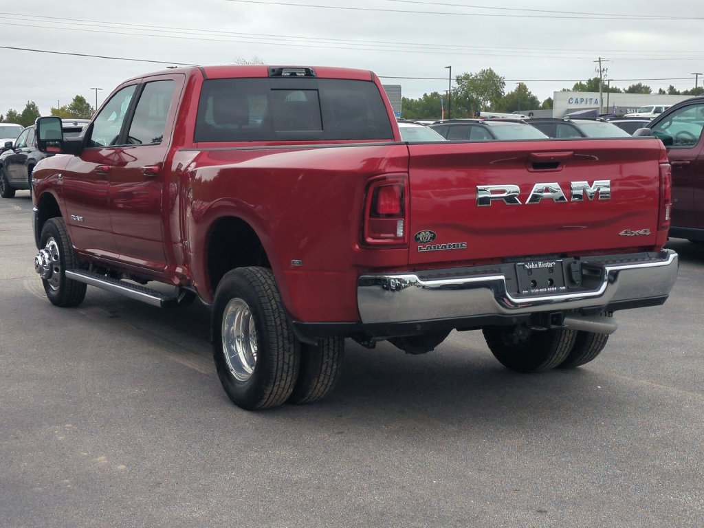 New 2026 RAM 3500 Laramie AWD/4WD image 6