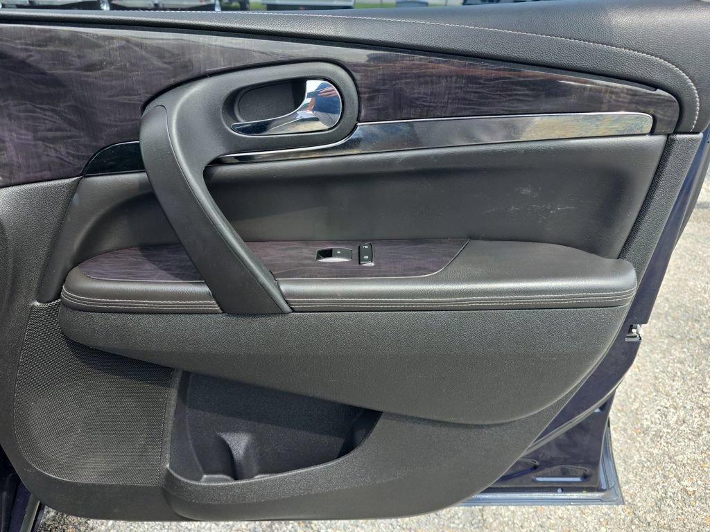 Used 2016 Buick Enclave Leather AWD/4WD image 19