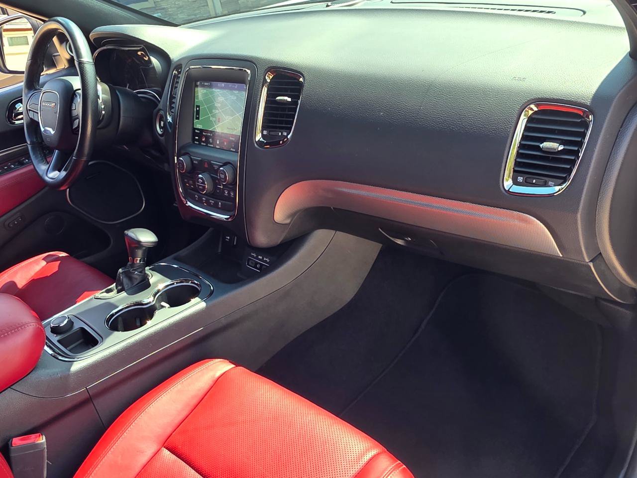 Used 2020 Dodge Durango R/T w/ Blacktop Package AWD/4WD image 27