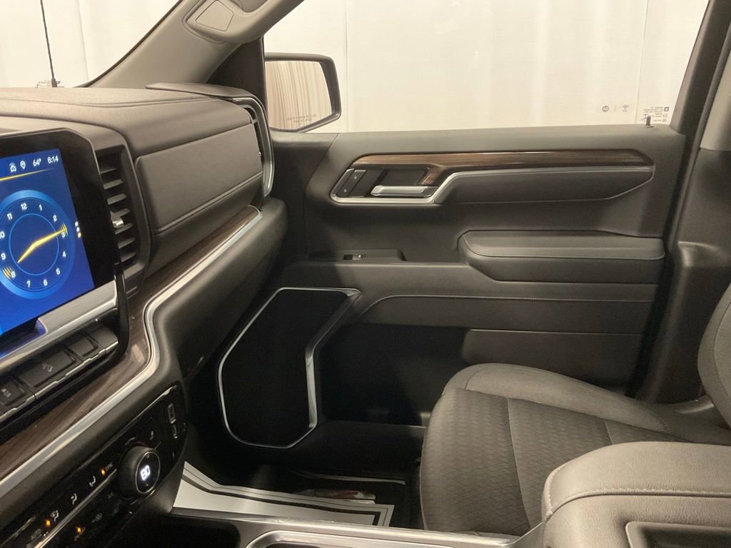 Used 2022 Chevrolet Silverado 1500 RST w/ Diesel Off-Road Package image 26