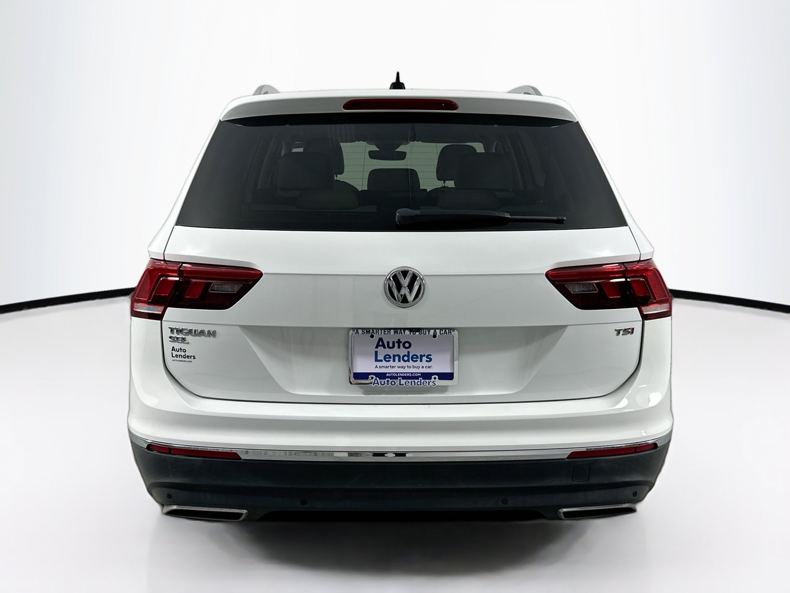Used 2018 Volkswagen Tiguan SEL Premium FWD image 6