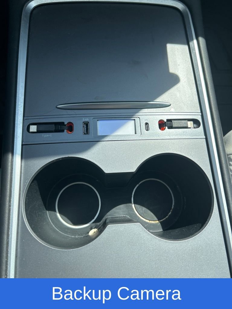 Used 2022 Tesla Model 3 image 17