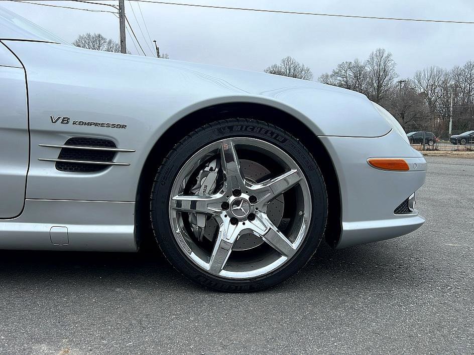 Used 2007 Mercedes-Benz SL 55 AMG 5.5L AMG image 14