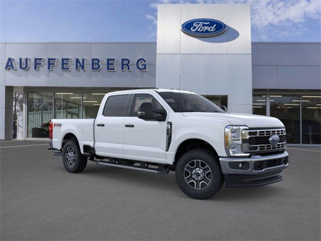 New 2025 Ford F250 XLT w/ FX4 Off-Road Package image 7