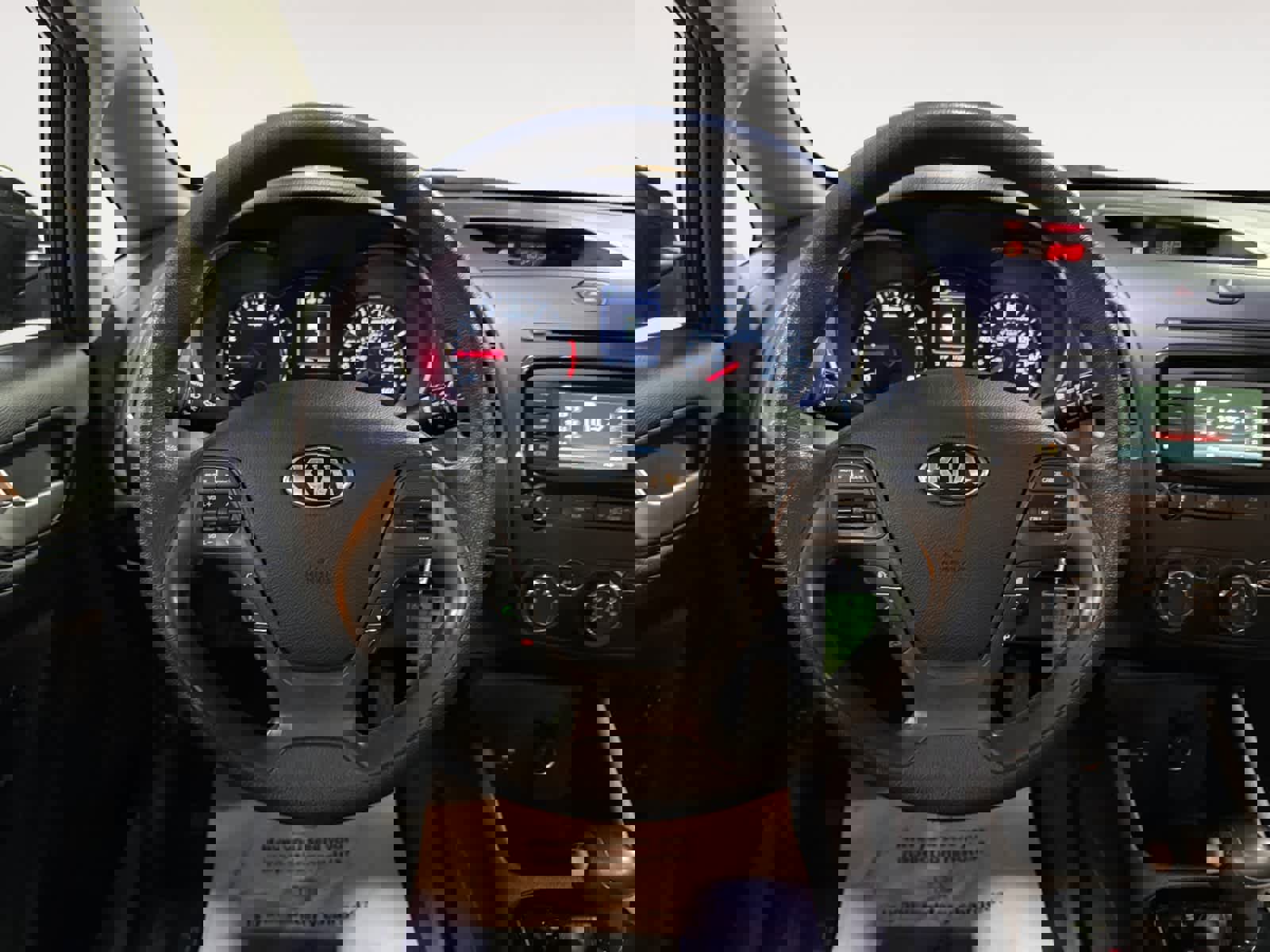 Used 2018 Kia Forte LX w/ LX Rear Camera Package image 16