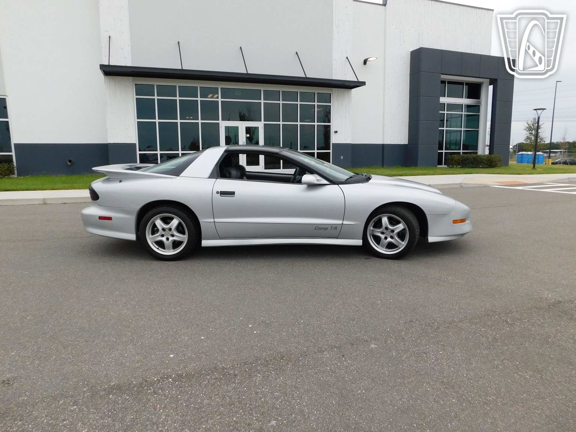 Used 1997 Pontiac Firebird Trans Am image 5