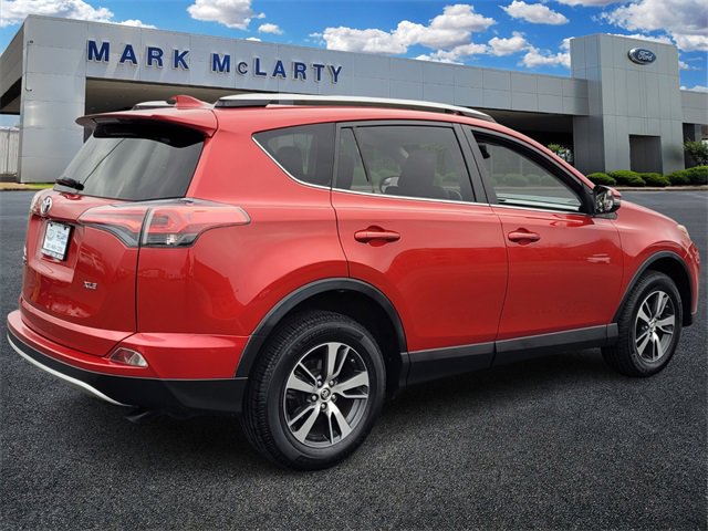 Used 2017 Toyota RAV4 XLE image 3