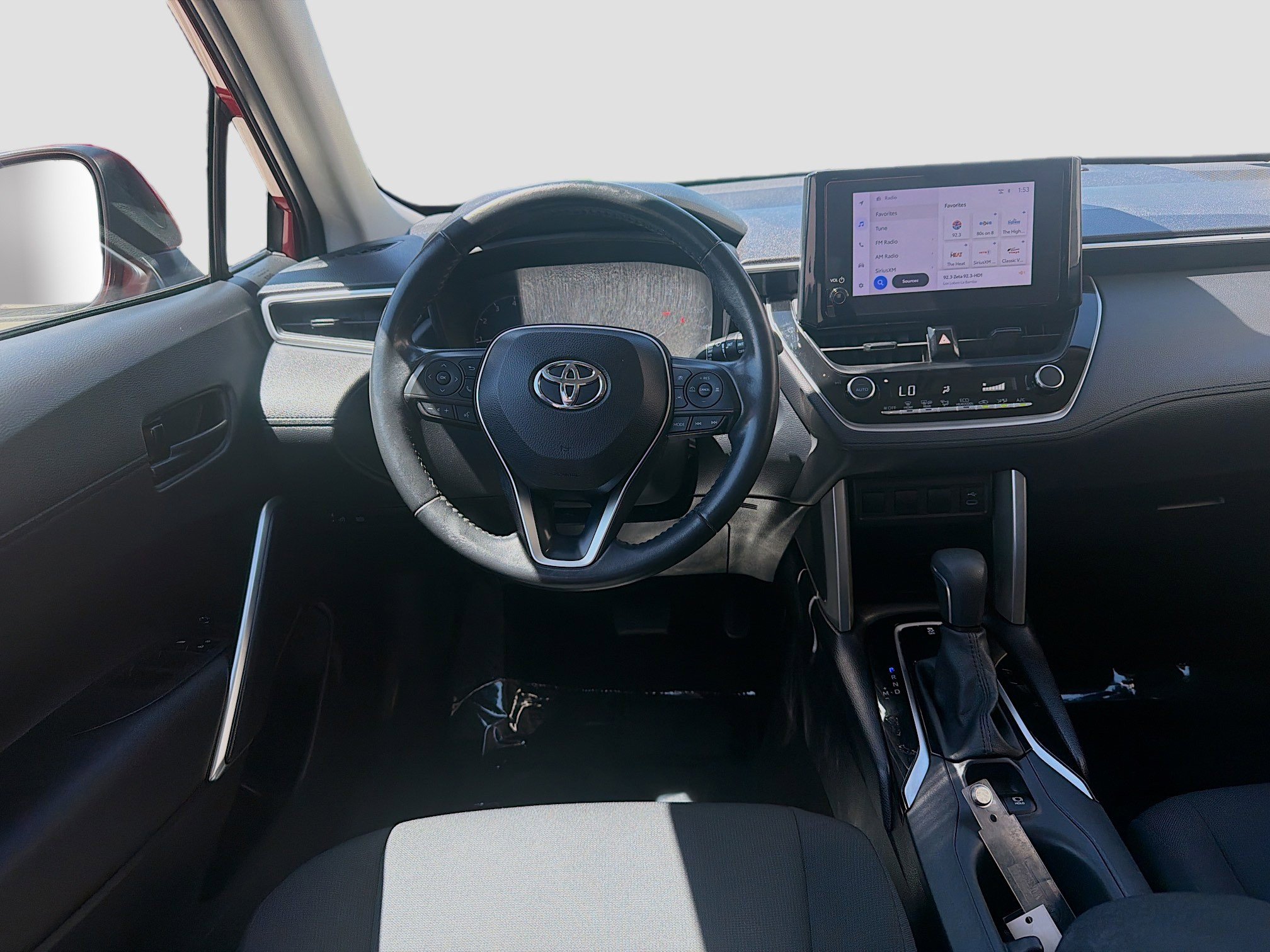 Used 2023 Toyota Corolla Cross LE FWD image 21