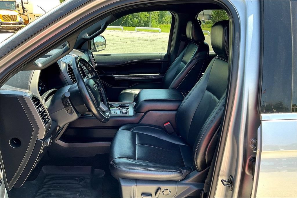 Used 2021 Ford Expedition Max XLT AWD/4WD image 23