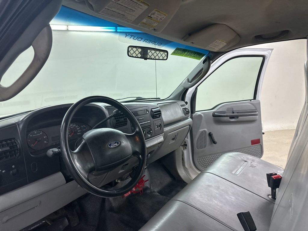 Used 2006 Ford F350 XL RWD image 23