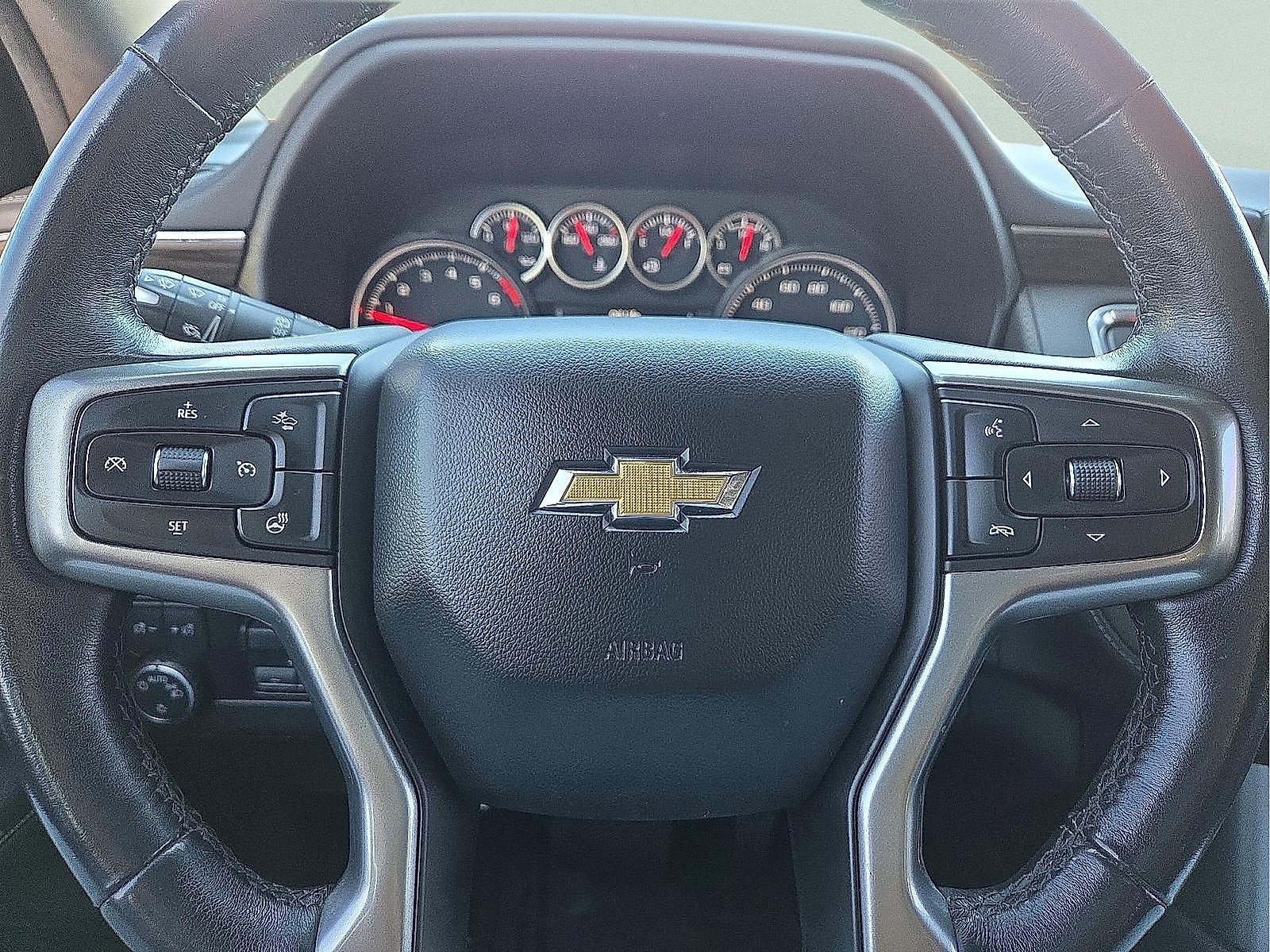 Used 2021 Chevrolet Suburban LT w/ LT Signature Package image 24