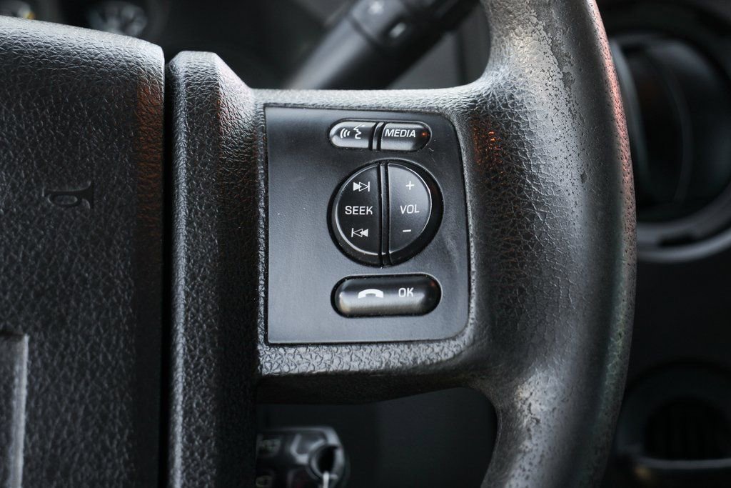 Used 2016 Ford F550 2WD Crew Cab Super Duty image 23