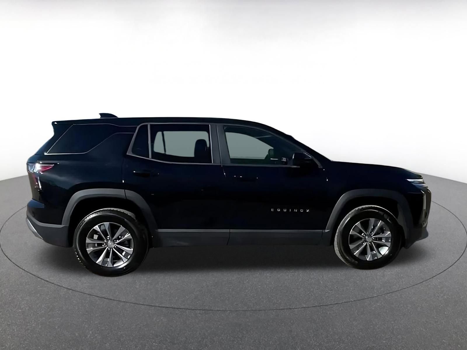 Used 2025 Chevrolet Equinox LT image 15