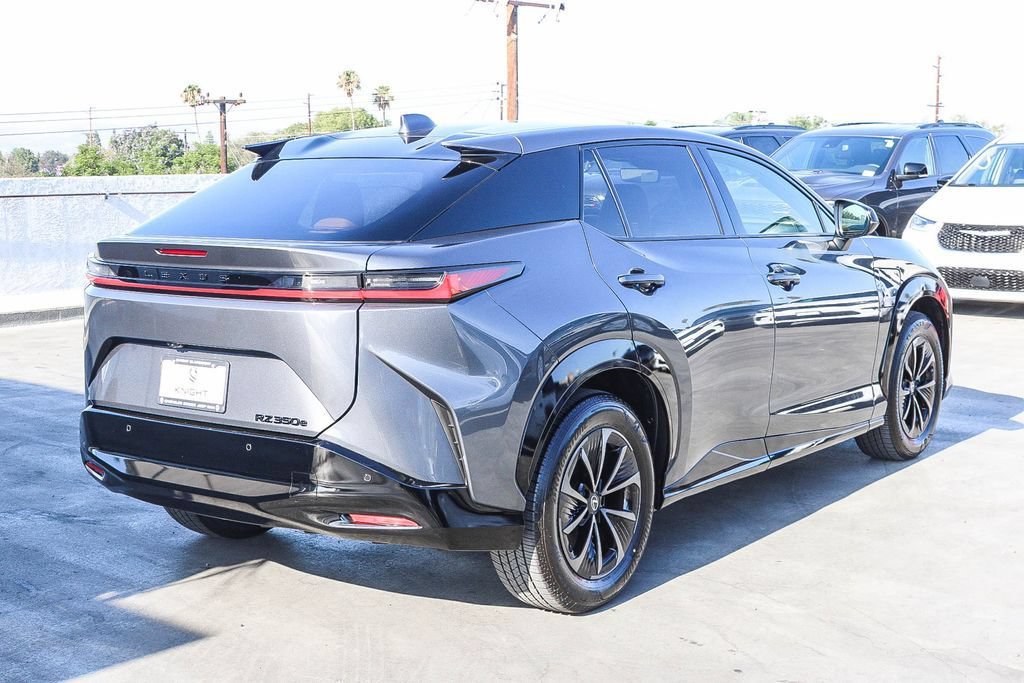 Used 2026 Lexus RZ 350e 2WD w/ Accessory Package (Z1) image 9