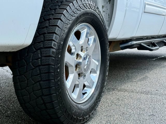 Used 2012 Chevrolet Silverado 2500 LT w/ Interior Plus Package AWD/4WD image 25