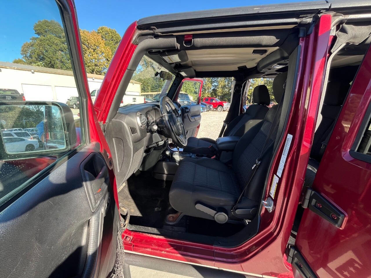 Used 2011 Jeep Wrangler Unlimited Sport AWD/4WD image 46