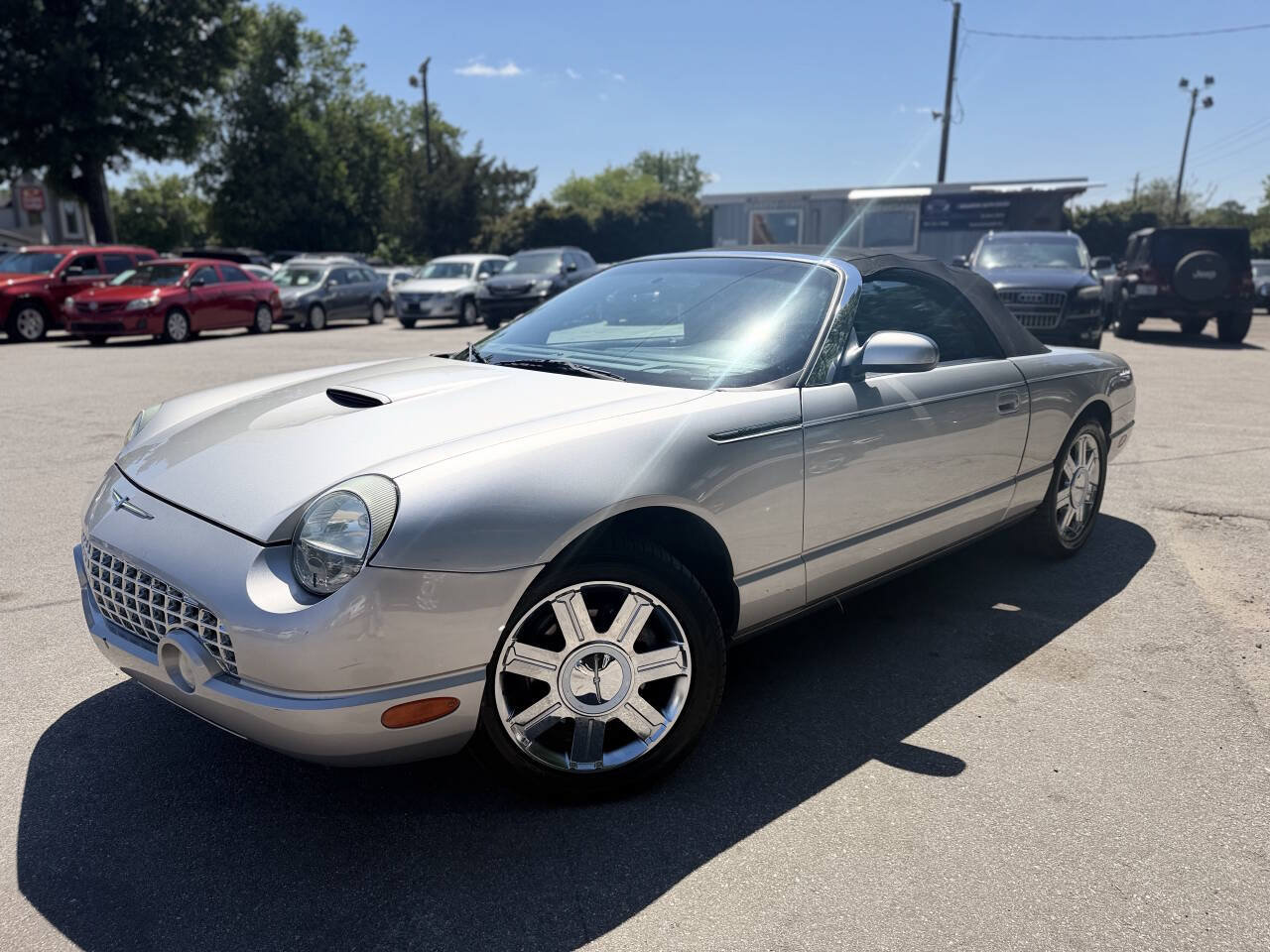 Used 2005 Ford Thunderbird RWD image 20