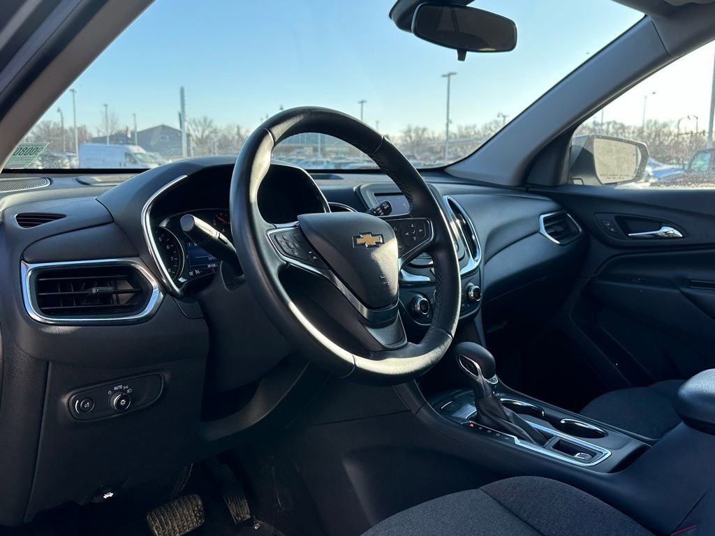 Used 2024 Chevrolet Equinox LT AWD/4WD image 10