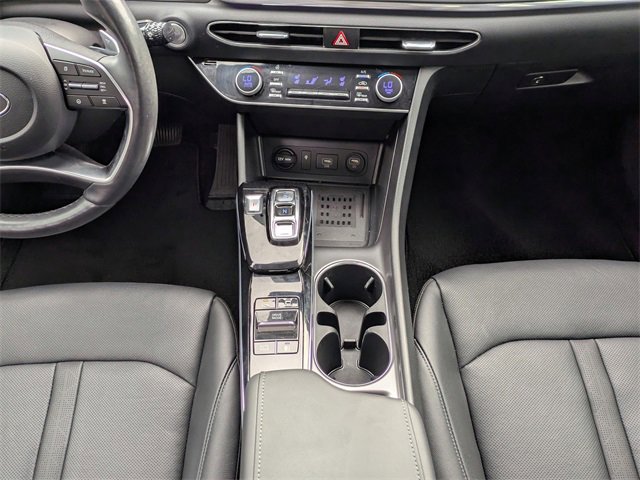 Used 2022 Hyundai Sonata Limited w/ Preferred Accessory Package image 18
