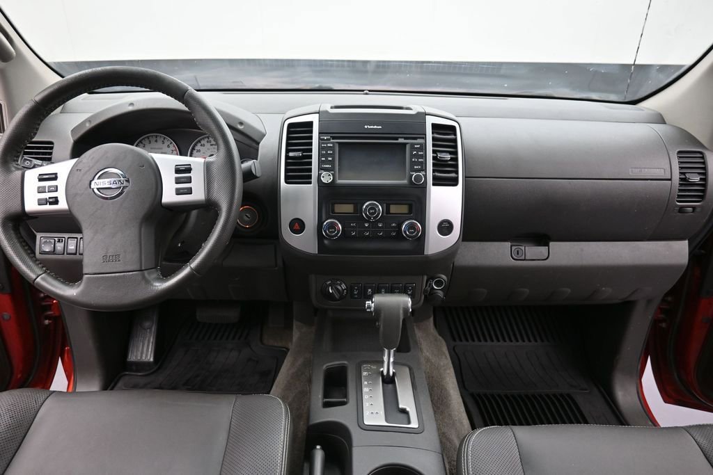 Used 2013 Nissan Frontier PRO-4X w/ Pro-4x Luxury Pkg AWD/4WD image 10