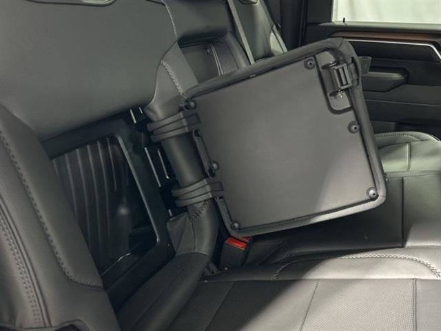 New 2025 GMC Sierra 2500 Denali w/ Denali Reserve Package image 15