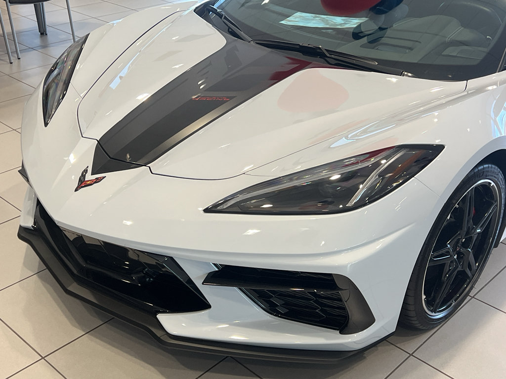 Used 2024 Chevrolet Corvette Stingray Premium Conv RWD image 8