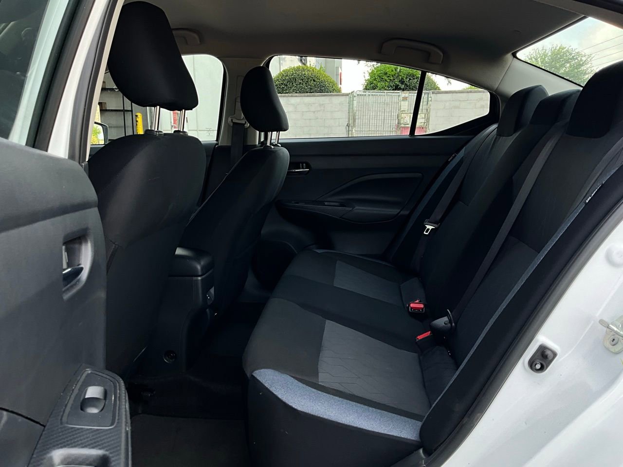 Used 2025 Nissan Versa SV image 11