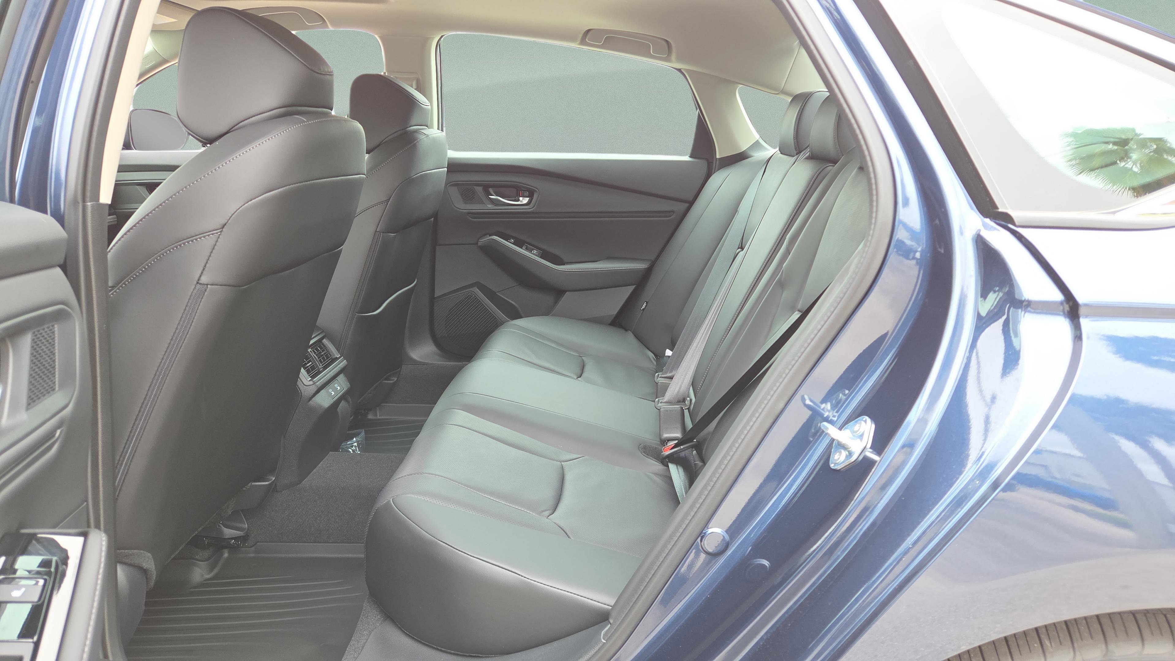 New 2026 Honda Accord Touring image 11