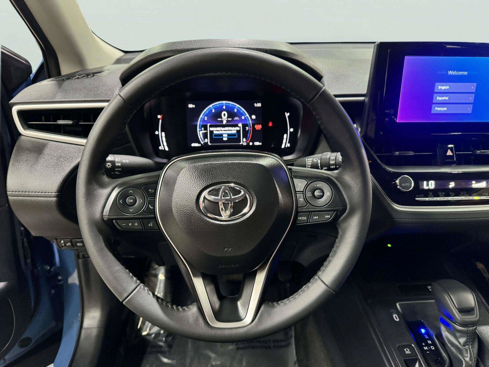 Used 2026 Toyota Corolla Cross LE AWD/4WD image 46