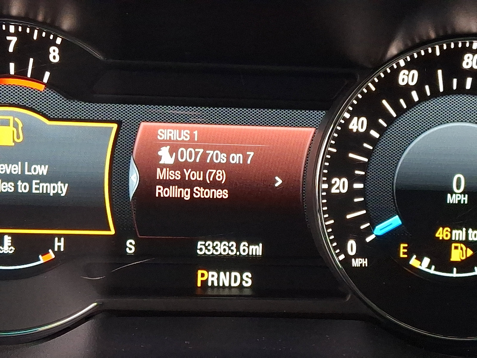 Used 2016 Ford Explorer Platinum image 25