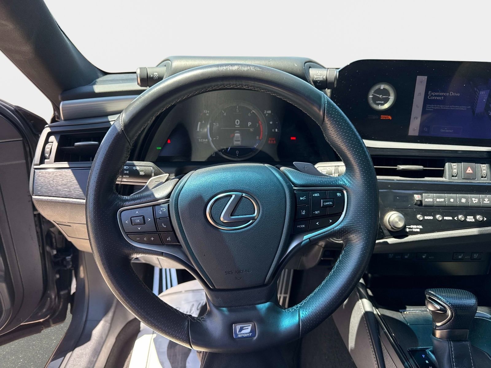 Used 2024 Lexus ES 350 F Sport w/ Accessory Package (Z2) FWD image 30