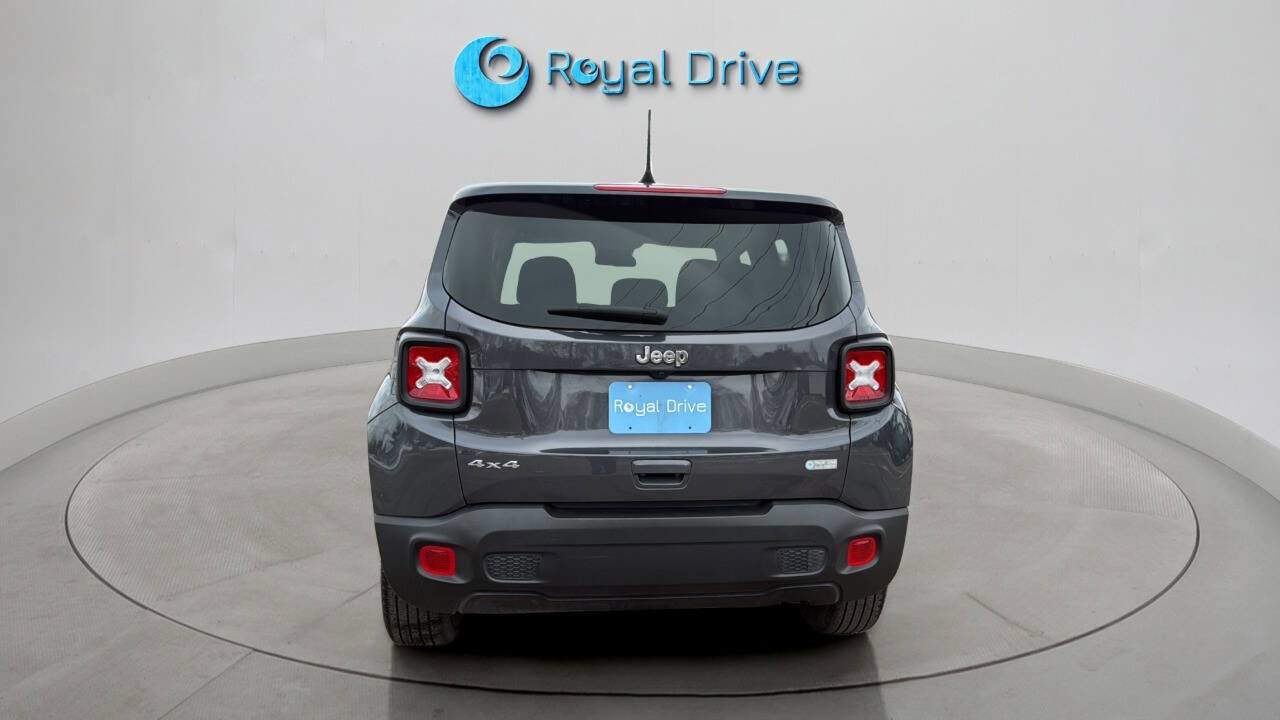 Used 2023 Jeep Renegade Latitude image 5