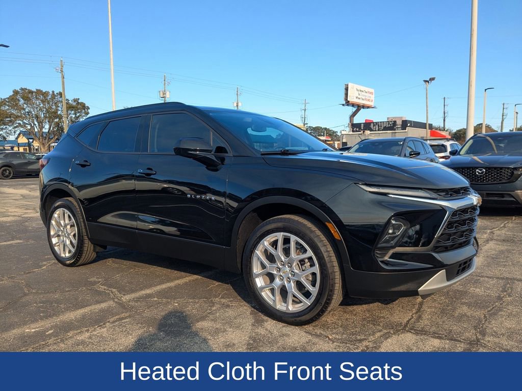 Used 2024 Chevrolet Blazer LT w/ Convenience Package image 2