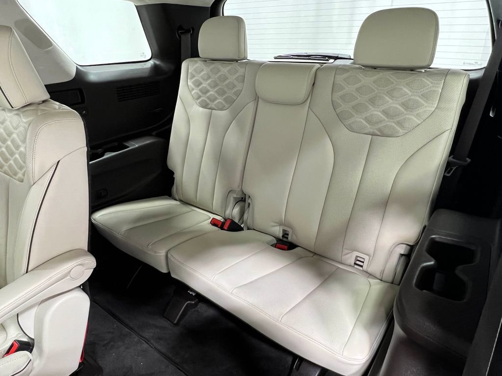 Used 2021 Hyundai Palisade Calligraphy image 34