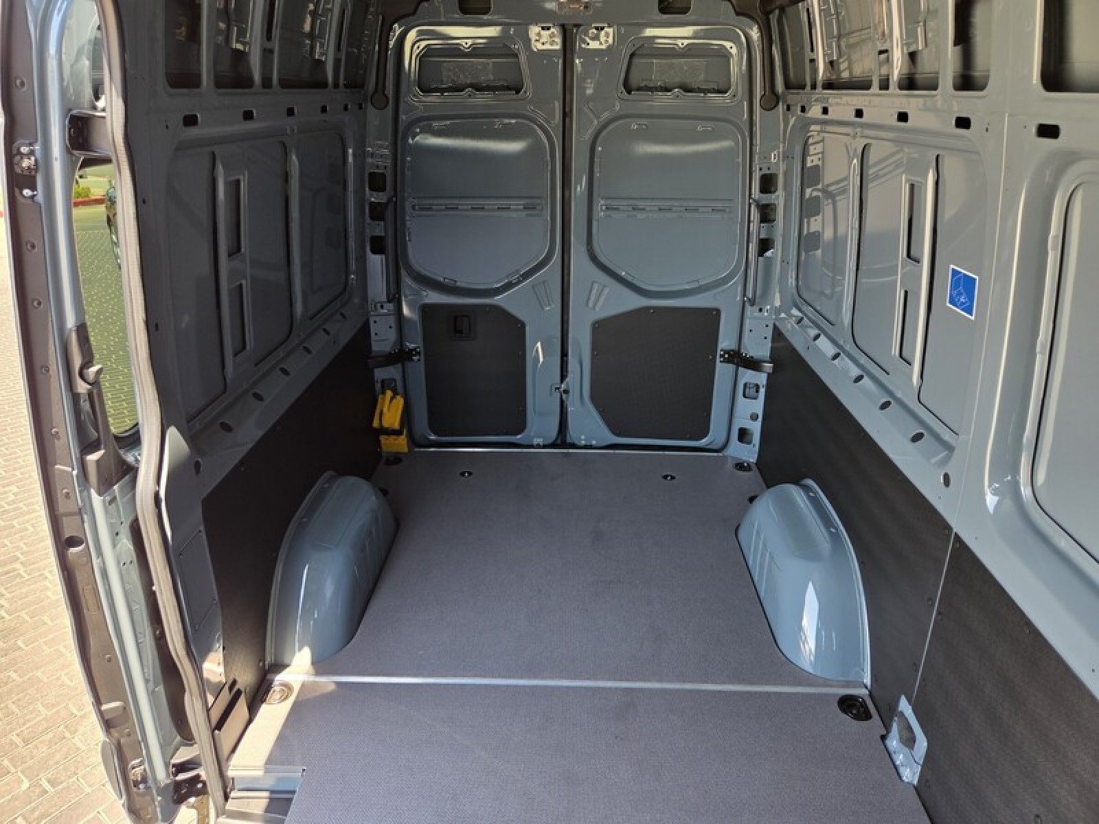 New 2026 Mercedes-Benz Sprinter 2500 image 17