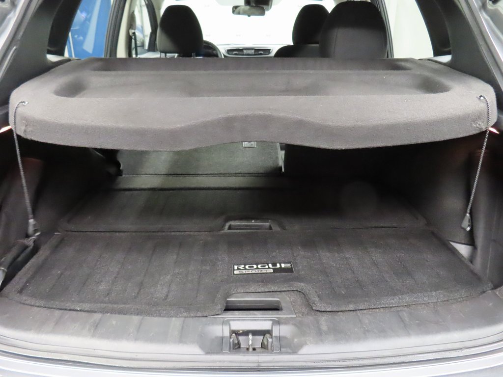 Used 2019 Nissan Rogue Sport SV image 31